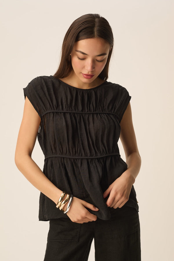 Top Sarah Noir